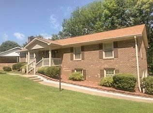 684 Ferndale Dr, Collinsville, VA 24078
