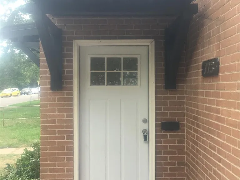 773 Clermont St — Photo 22
