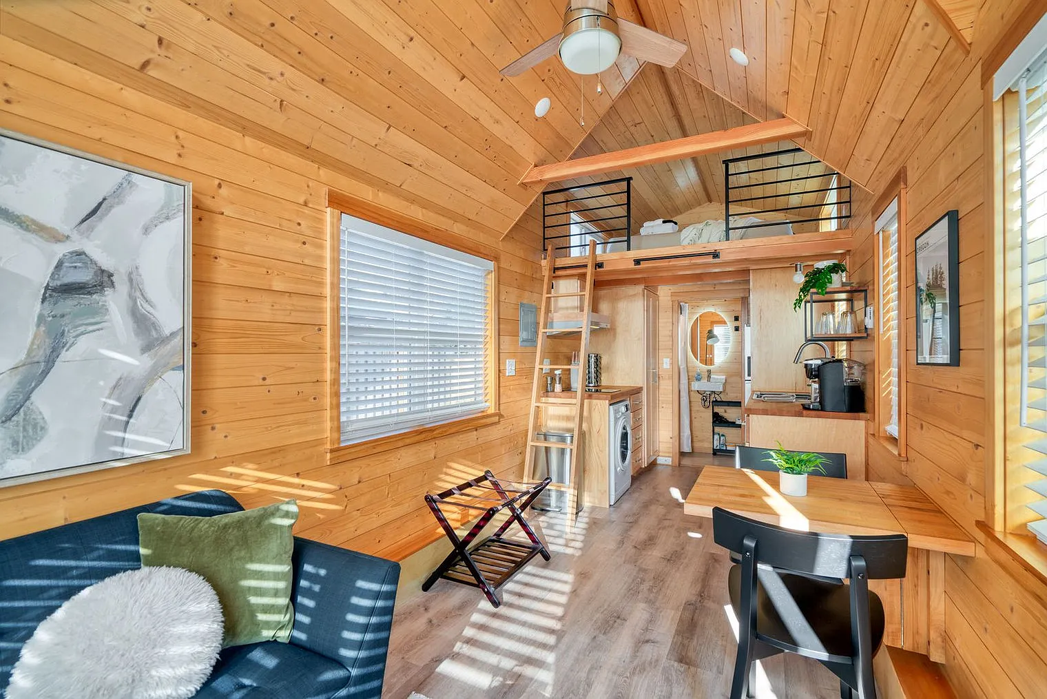 Studio, 1.0 bath, $2,286 — Photo 4