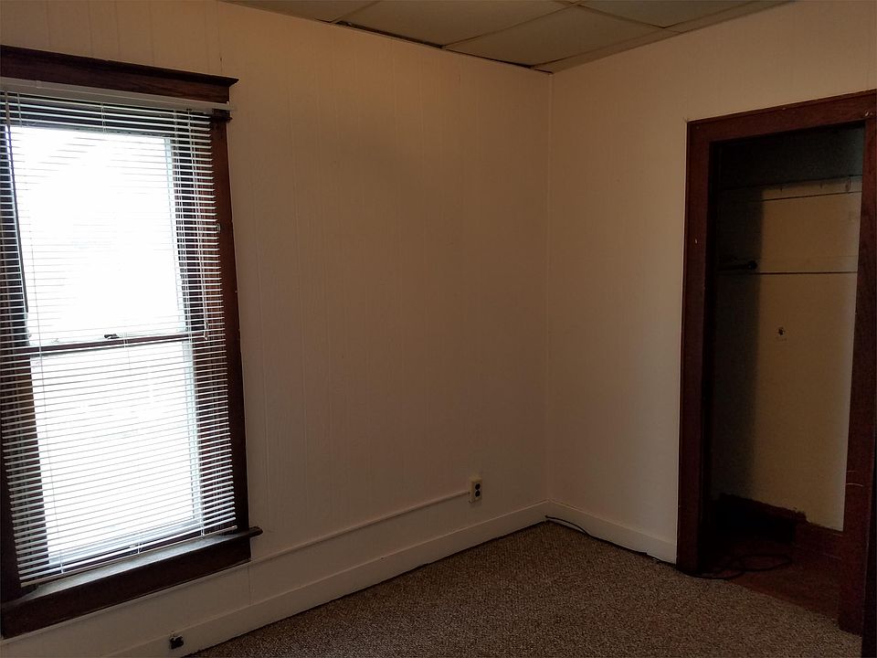 Bedrooms large enough to fit queen size beds