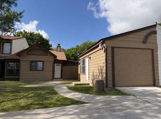 6704 Hickory Springs Dr, San Antonio, TX 78249