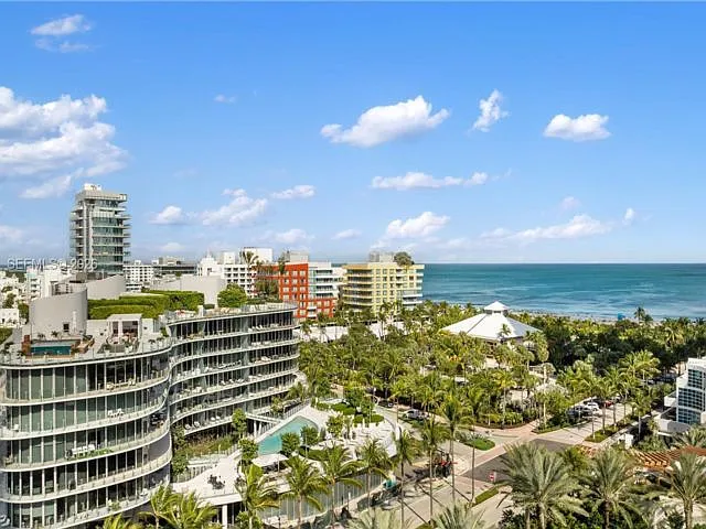 1 bed, 1.5 bath, $6,500 — Photo 4