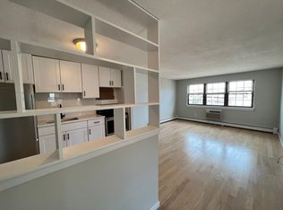 21 Walnut St #9, Quincy, MA 02171
