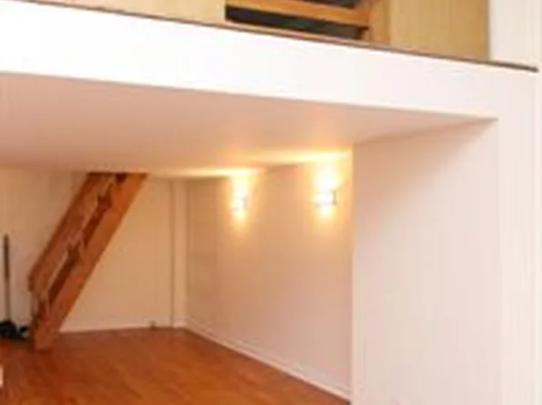 148 West 23rd Street image 1 of 8