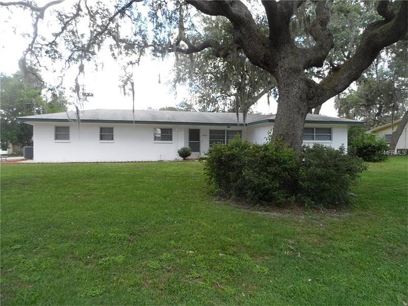 1st image of 4854 Mockingbird Dr