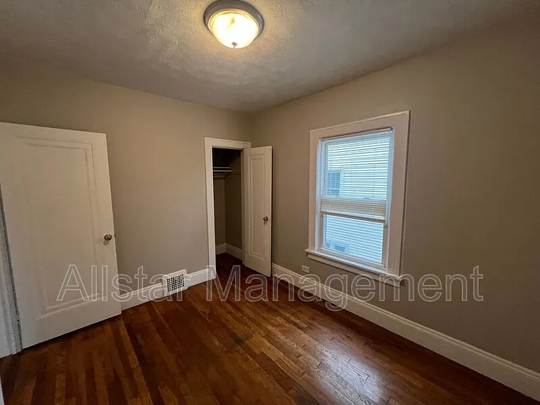 3301 Washington Blvd — Photo 15