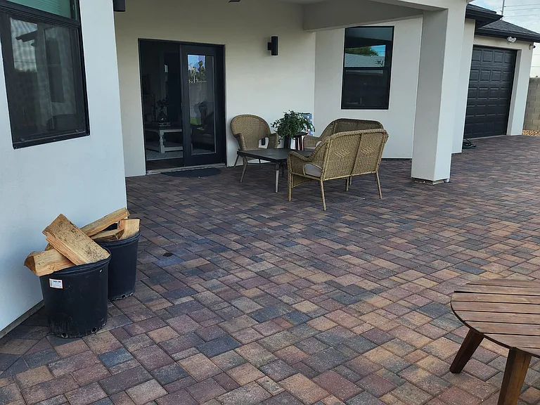 3216 E Sunnyside Ln — Photo 62