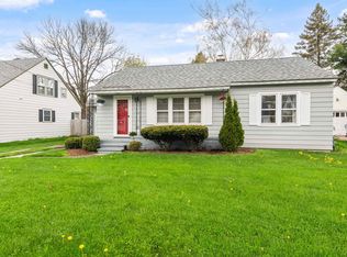 94 Saratoga Ave, Burlington, VT 05408