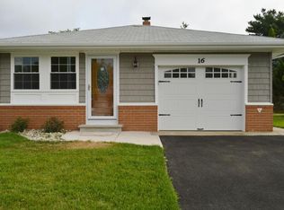 16 Salerno Ct, Toms River, NJ 08757