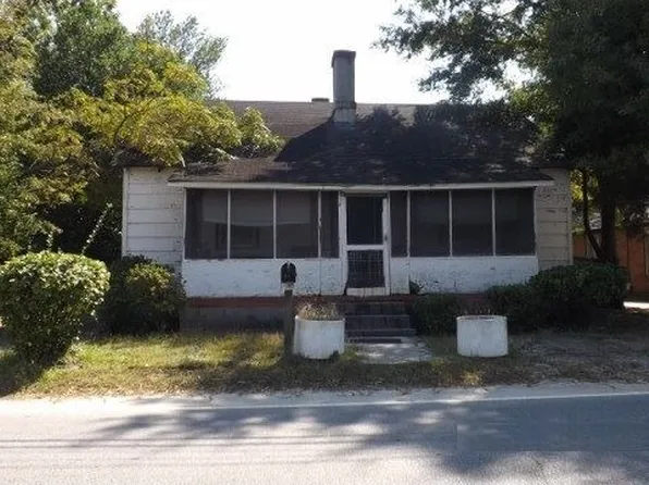 129 W Washington St, Hartsville, SC 29550