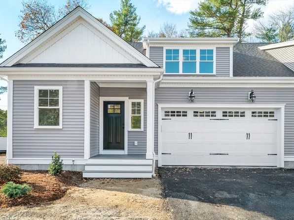 194 Taunton Ave #A, Norton, MA 02766