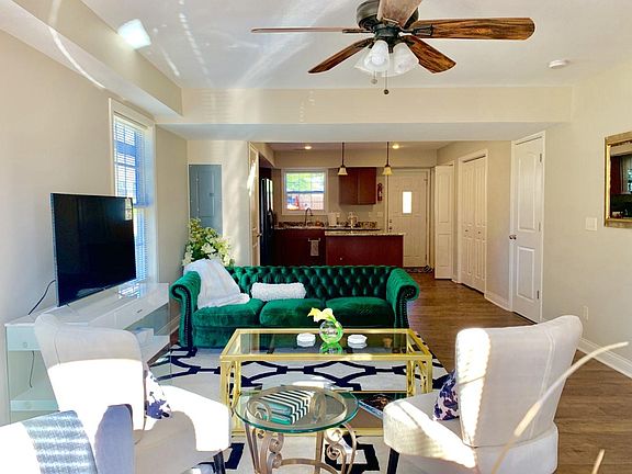 3rd image of 402 Circus Ave APT 106