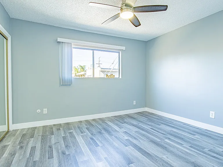 Magnolia Apartments — Photo 14