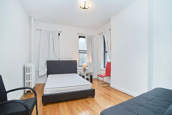 Rented by Living New York | media 39