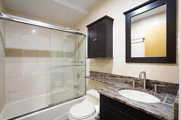 Rented by Nolita Group | media 12