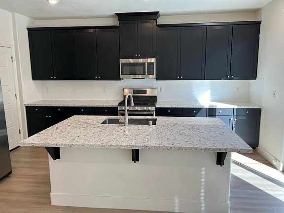 5th image of 3554 Nuestra Ave