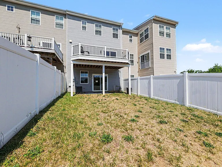 1428 Hudgins Farm Cir — Photo 28