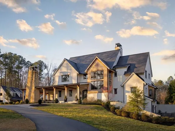 1050 Hamilton Rd NW, Kennesaw, GA 30152