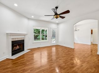 607 McCoy Ln, Columbia, TN 38401