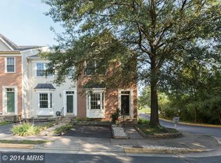 6342 Pendleton Pl, Centreville, VA 20121