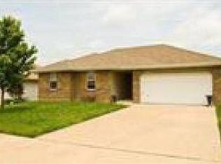 3103 W Scott St, Springfield, MO 65802