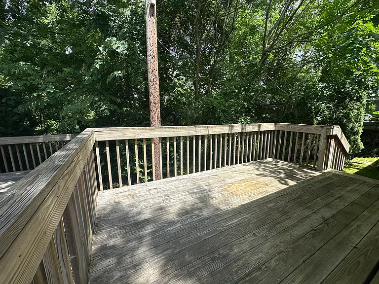 1078 Otis Blvd — Photo 11