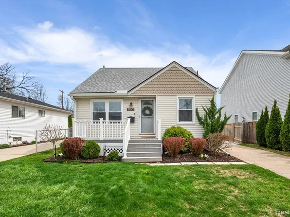 3150 Royal Ave, Berkley, MI 48072