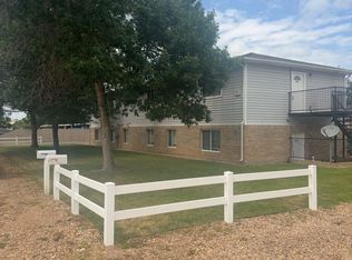 903 40th St, Evans, CO 80620