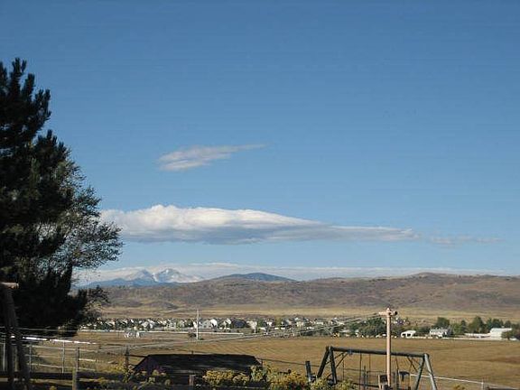 Gorgeous unobstructed view of the mountains