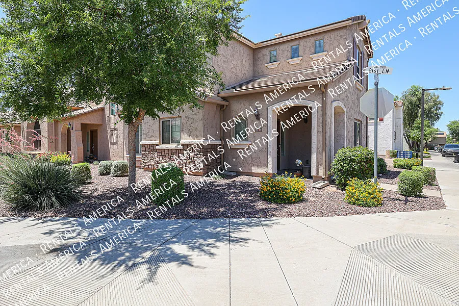 2 bed, 2.5 bath, 1520 sqft, $1,850 — Photo 3