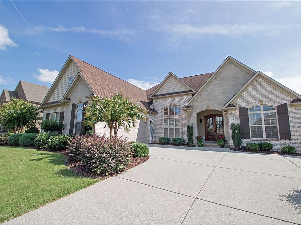 1st image of 18 Branch Creek Dr