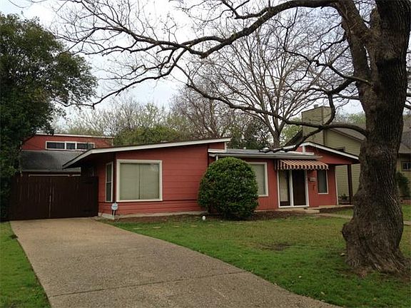 2nd image of 4900 W Park Dr
