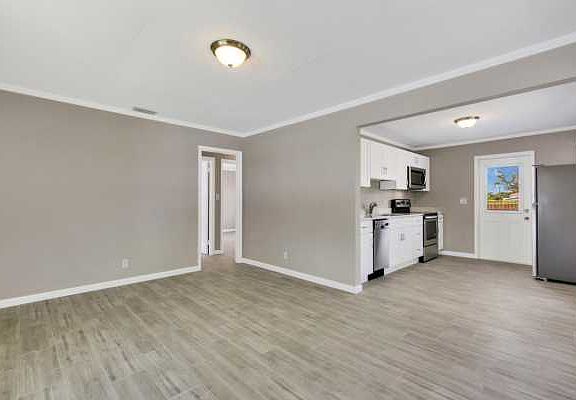 Home For Sale In SOUTHERLY HILL