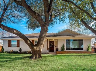 2351 Saint Francis Ave, Dallas, TX 75228