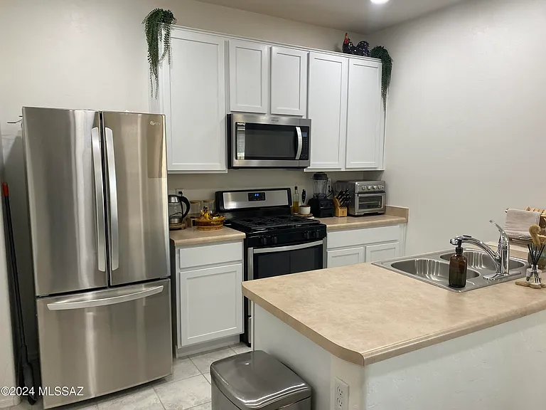 12265 N Sutter Dr — Photo 6