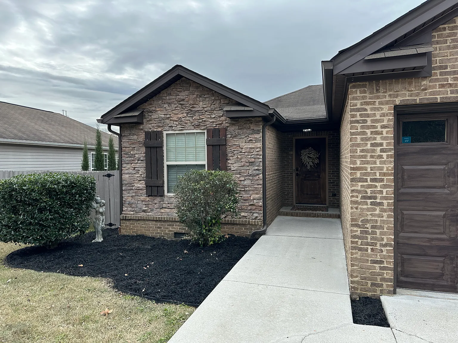3 bed, 1348 sqft, $2,750 — Photo 3