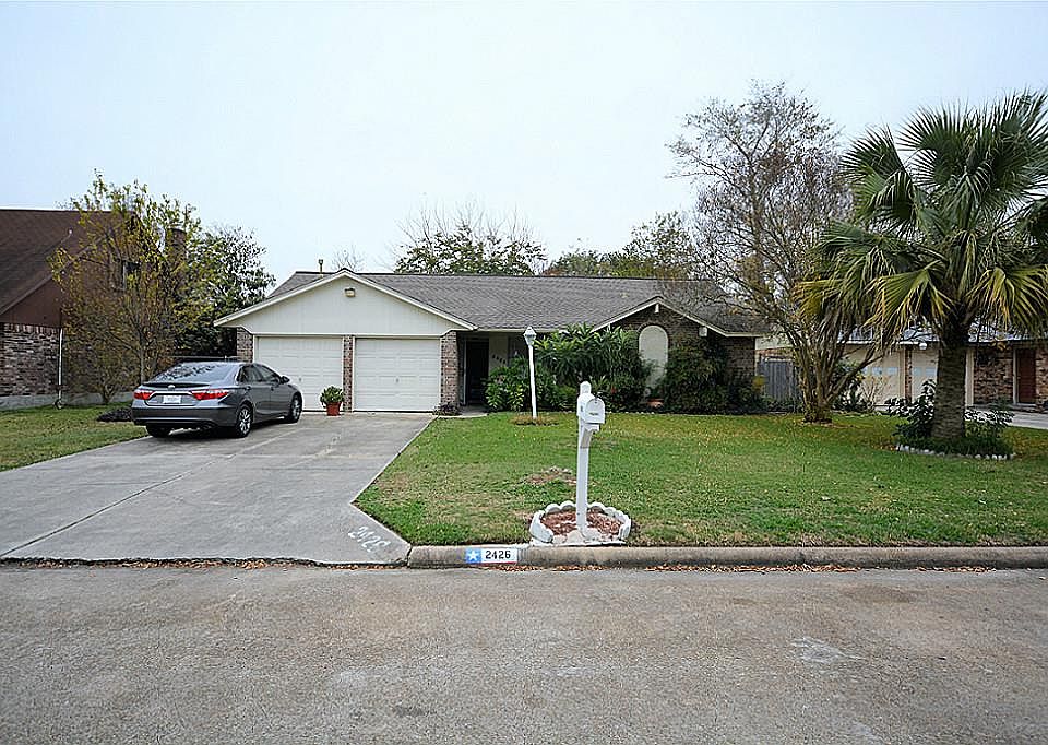 1st image of 2426 Woodbough Dr