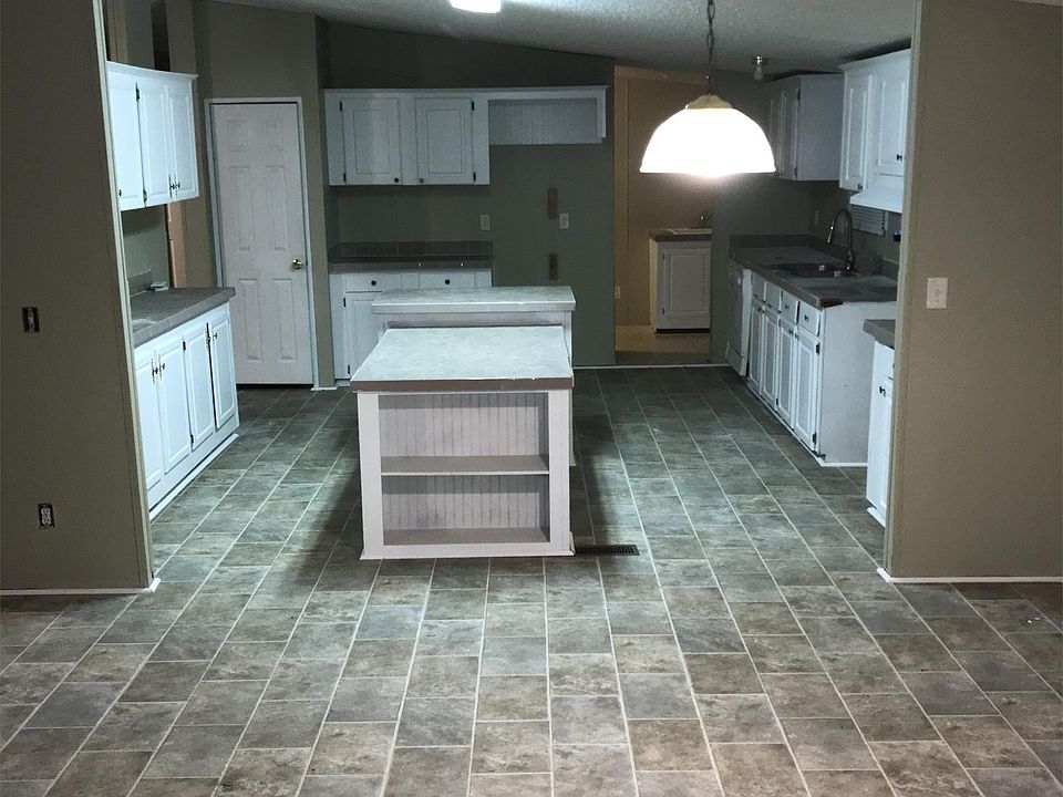 1st image of 10558 Old 6 Hwy