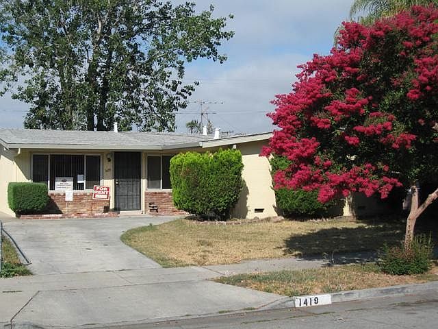 1st image of 1419 Mount Palomar Dr