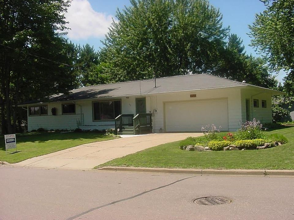 1st image of 412 Alder St