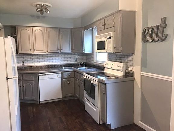 5th image of 4035 Arlington Ave