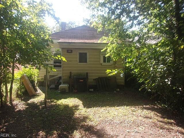 2nd image of 1219 30th St