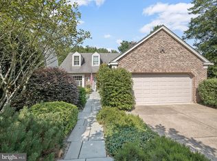 4420 Chalfont Pl, Bethesda, MD 20816