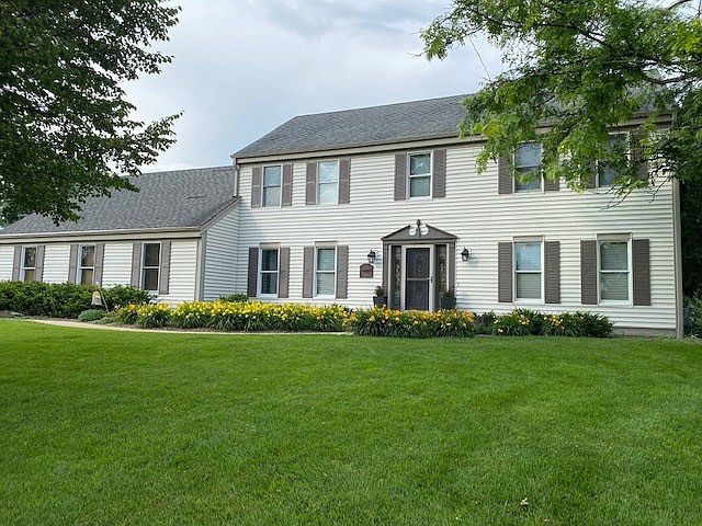 1st image of W328N3834 Range Woods Dr
