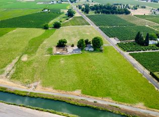 2060 Cemetery Rd, Sunnyside, WA 98944