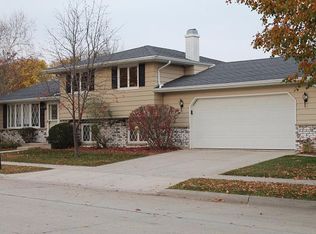 2417 N 36th St, Sheboygan, WI 53083