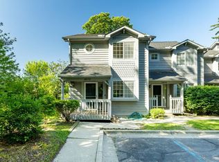 2678 Packard St, Ann Arbor, MI 48104