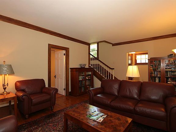 2nd image of 59 Wisteria Dr