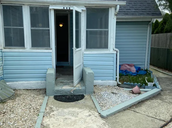 448 Laurel Ave, Brick, NJ 08723