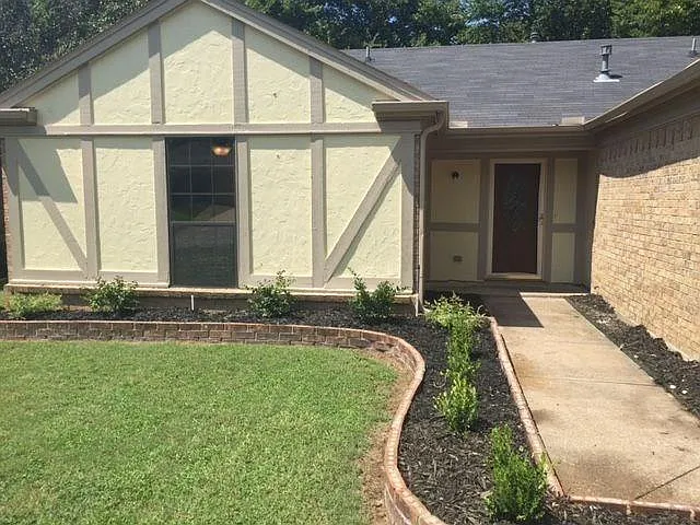 6311 Twinhill Dr — Photo 1